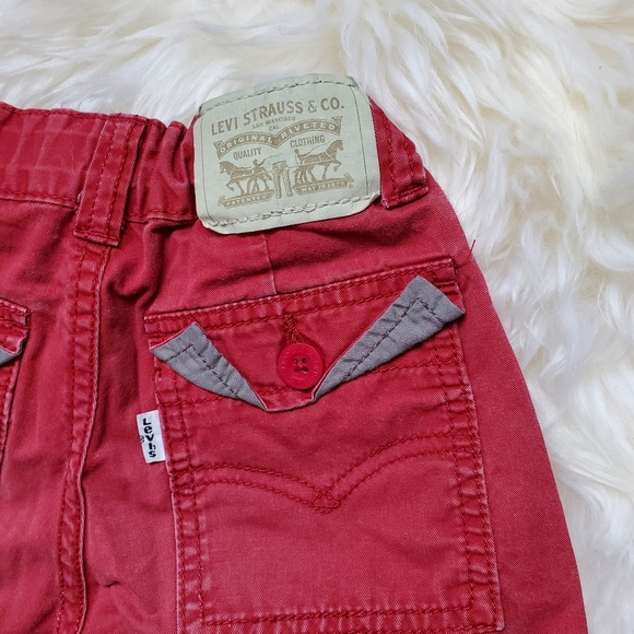 Levi's Cargo Shorts x 2, Size 7 Reg - Picture 8 of 8